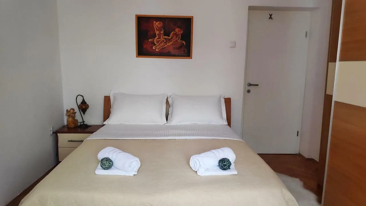 Apartment Goodmood Split 0*,  Croatia